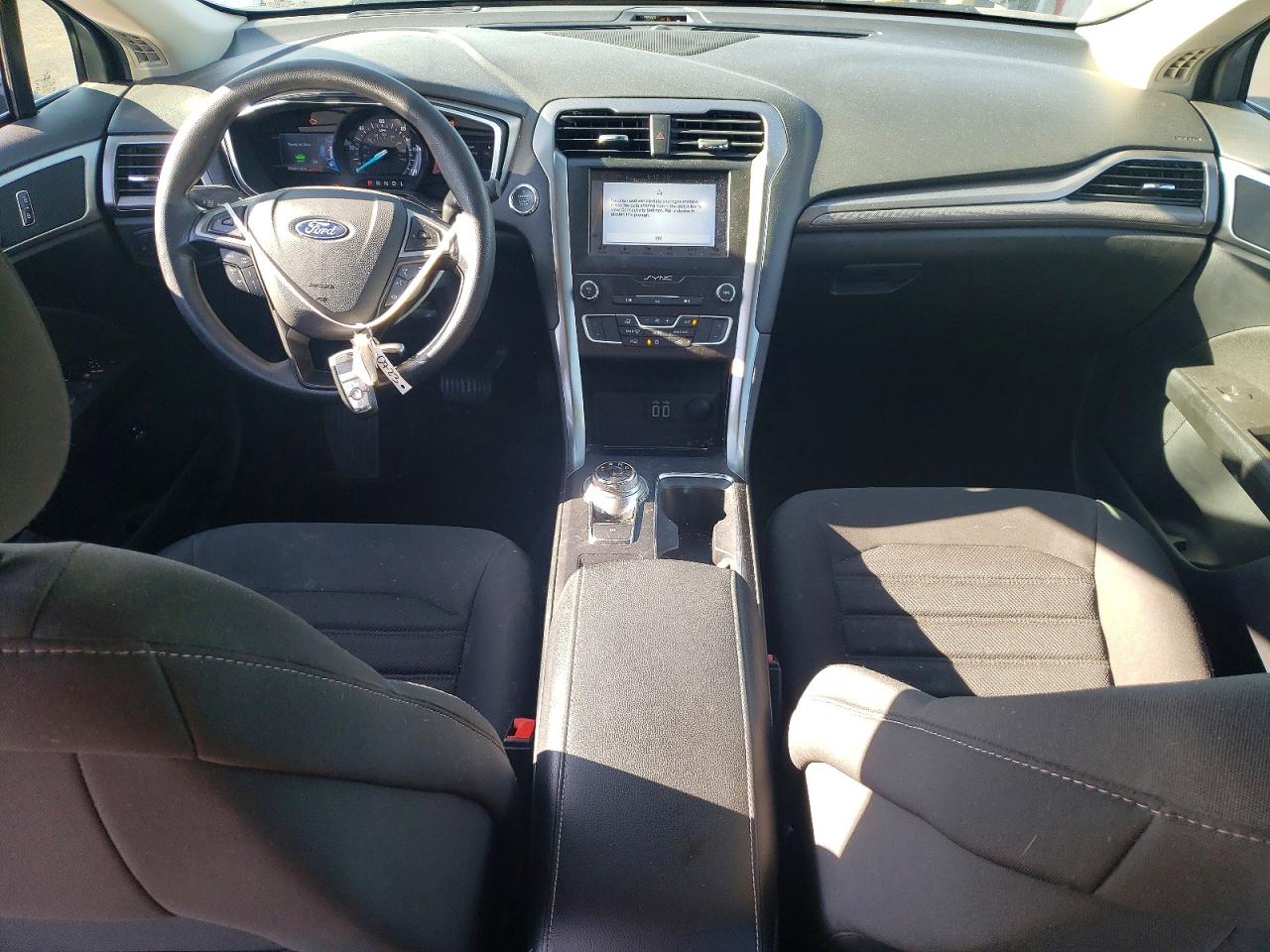 2019 FORD FUSION SE photo 15