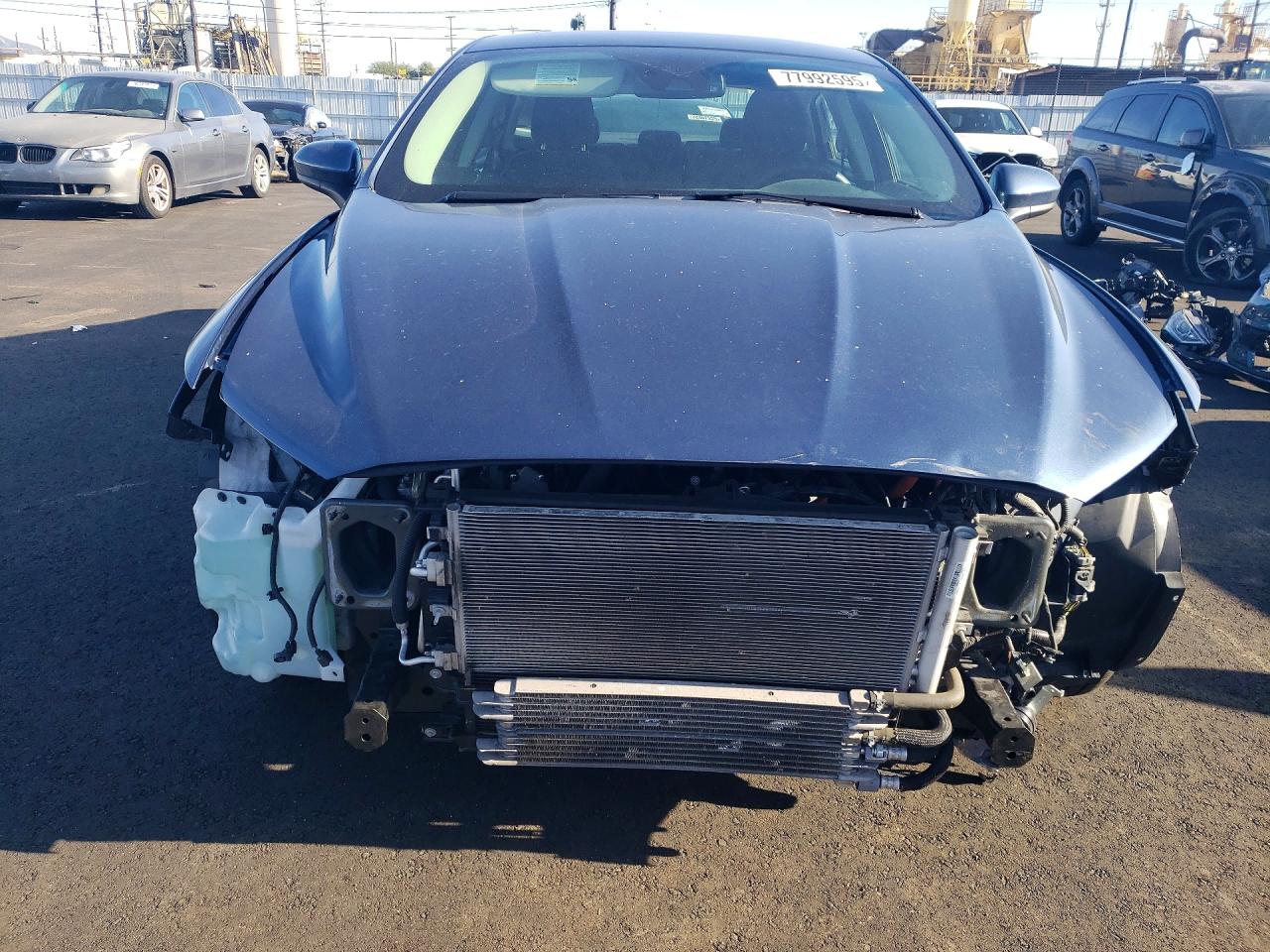 2019 FORD FUSION SE photo 9