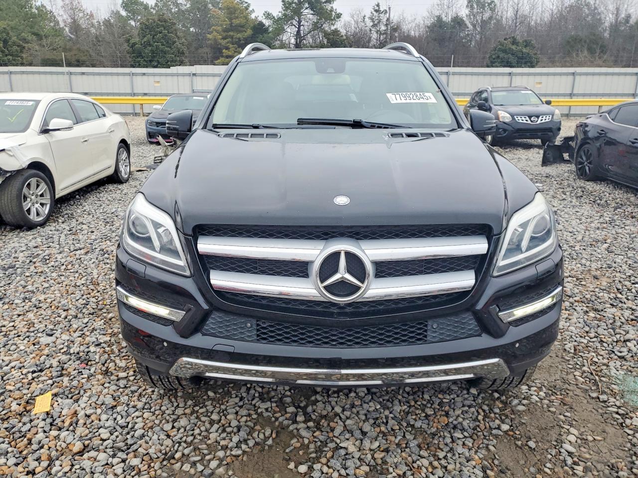 2016 MERCEDES-BENZ GL 450 4MATIC photo 9