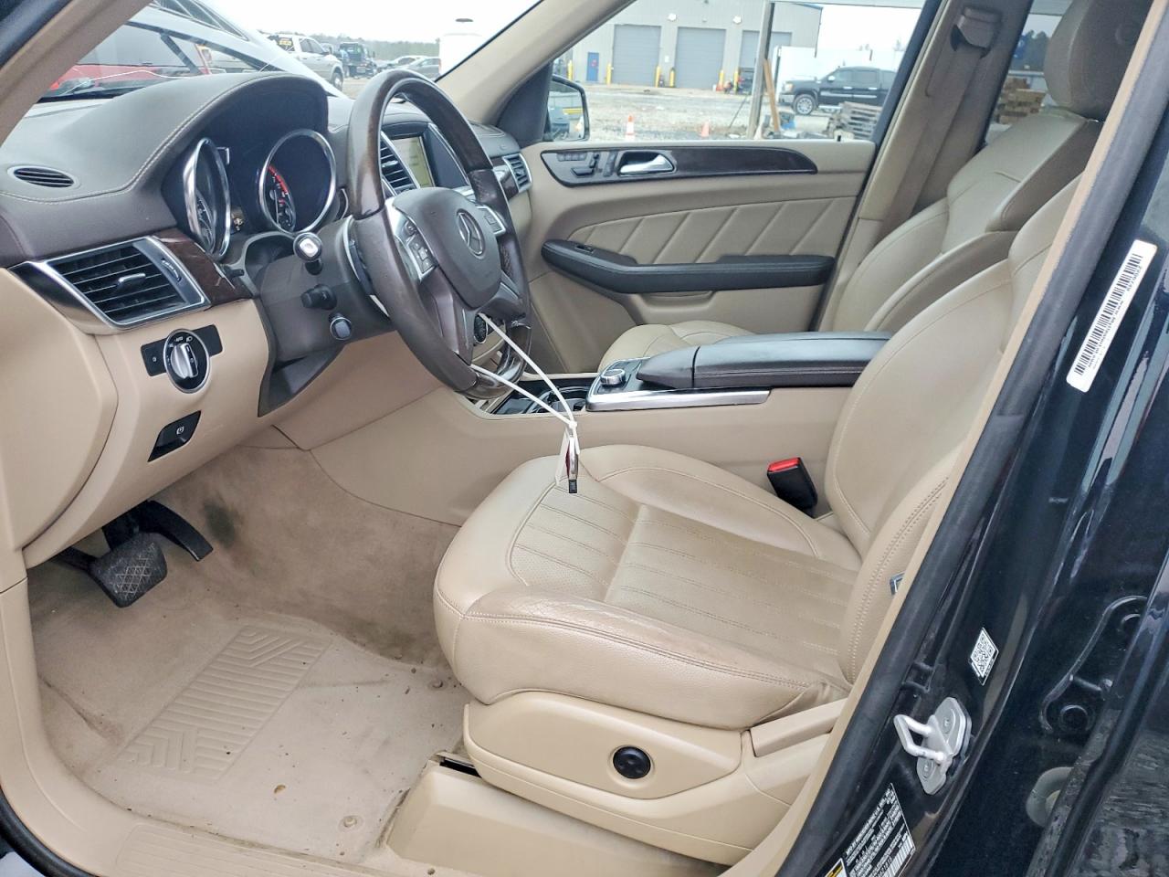 2016 MERCEDES-BENZ GL 450 4MATIC photo 13