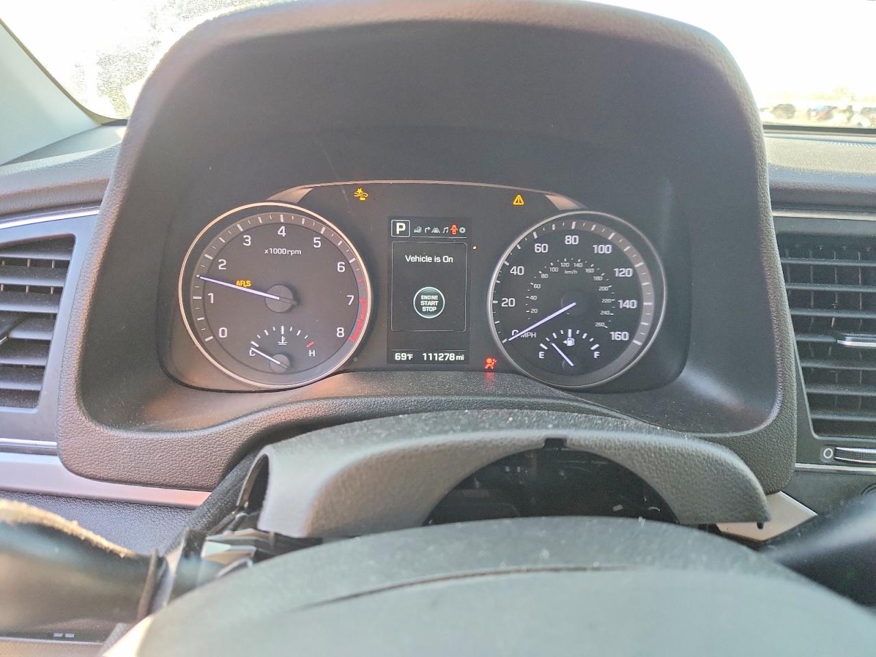 2017 HYUNDAI ELANTRA SE photo 17