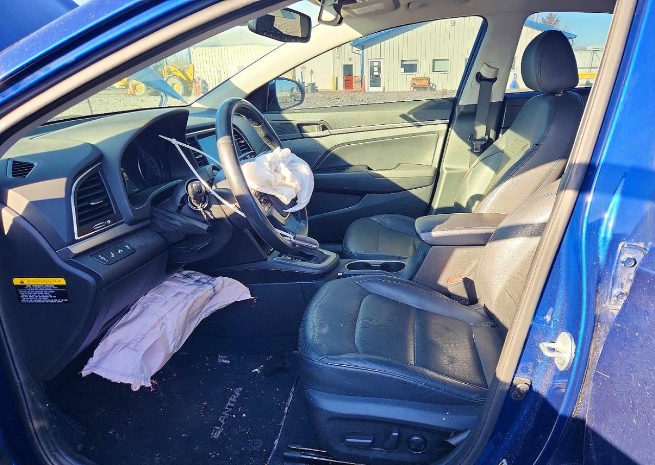 2017 HYUNDAI ELANTRA SE photo 13