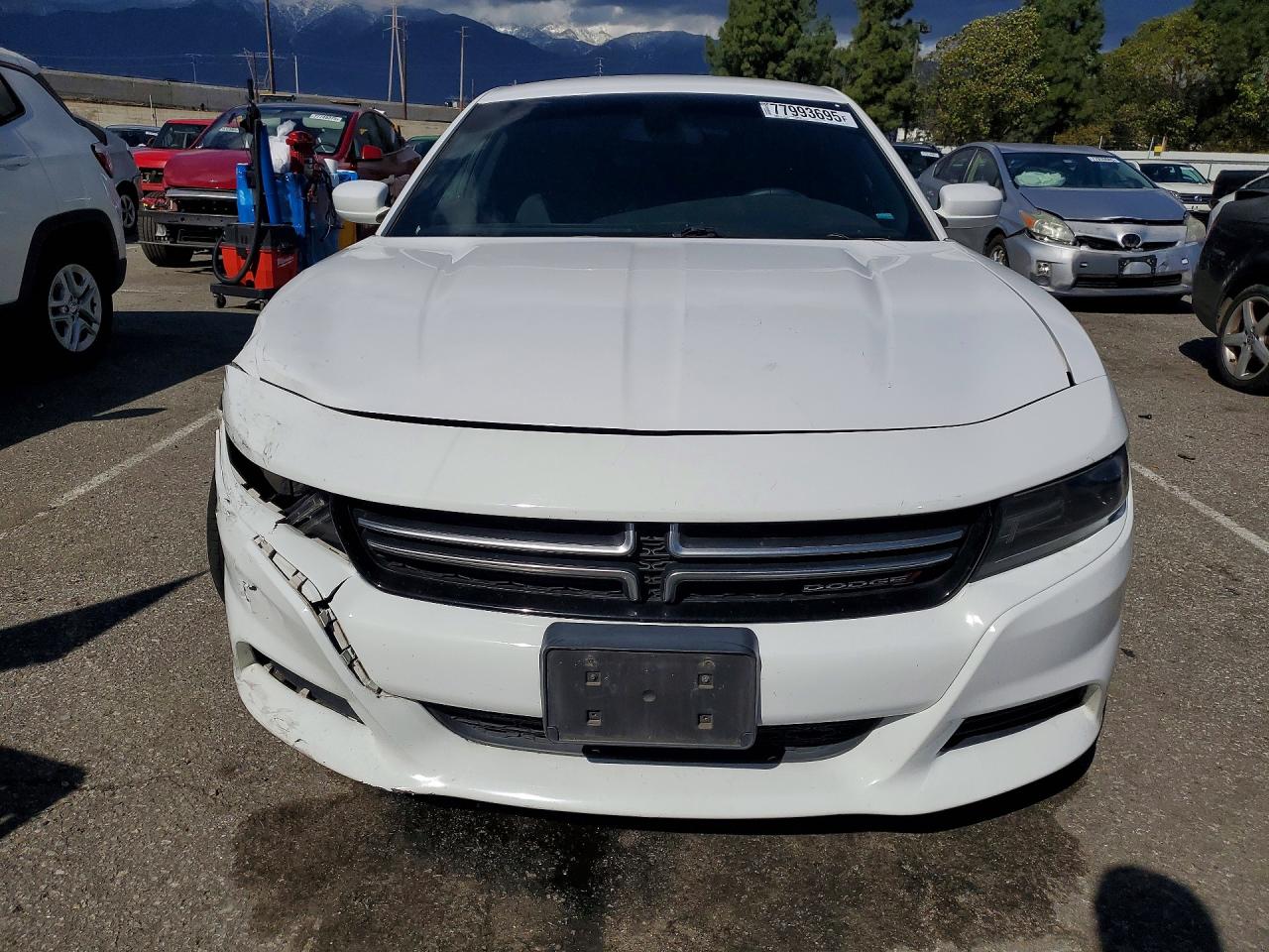 2016 DODGE CHARGER SE photo 5