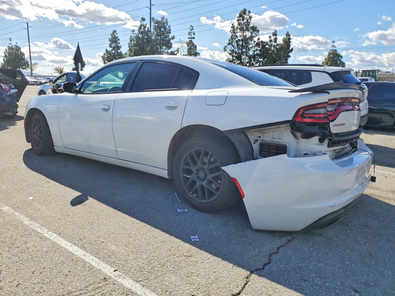 2016 DODGE CHARGER SE photo 2