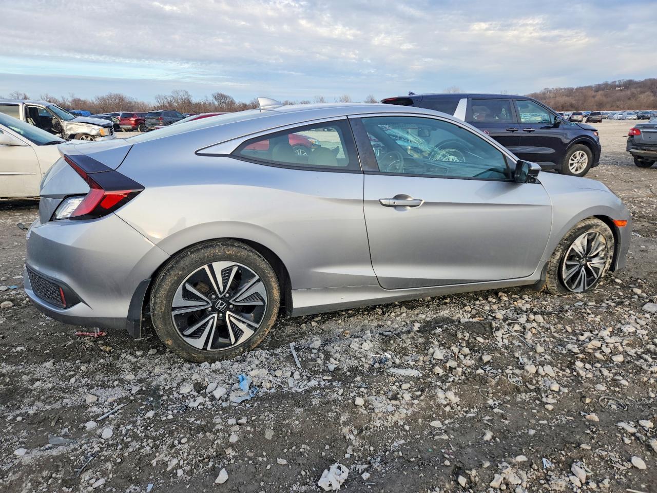 2016 HONDA CIVIC EX photo 5
