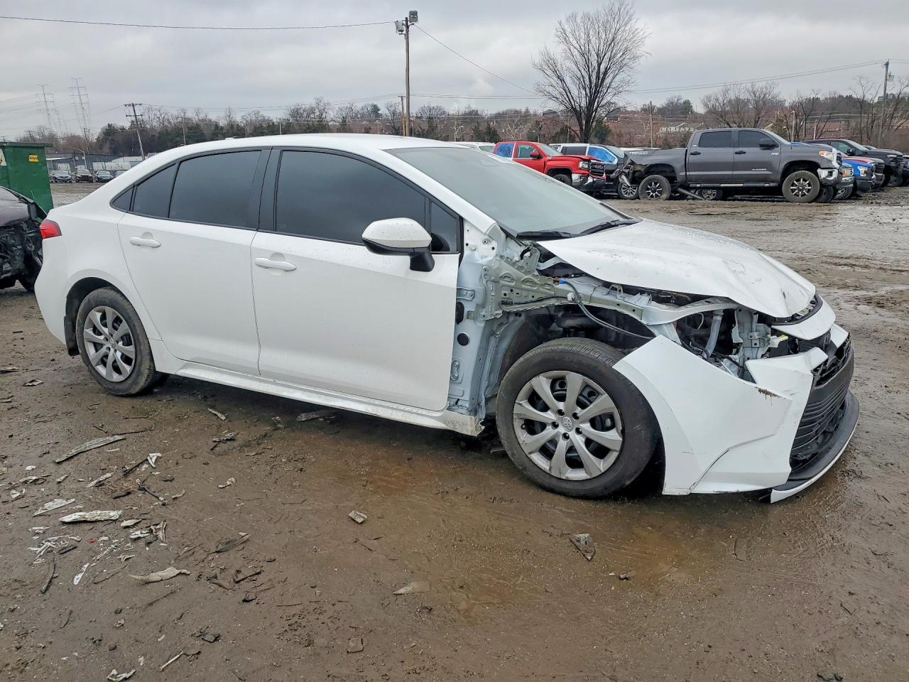 2025 TOYOTA COROLLA LE photo 7