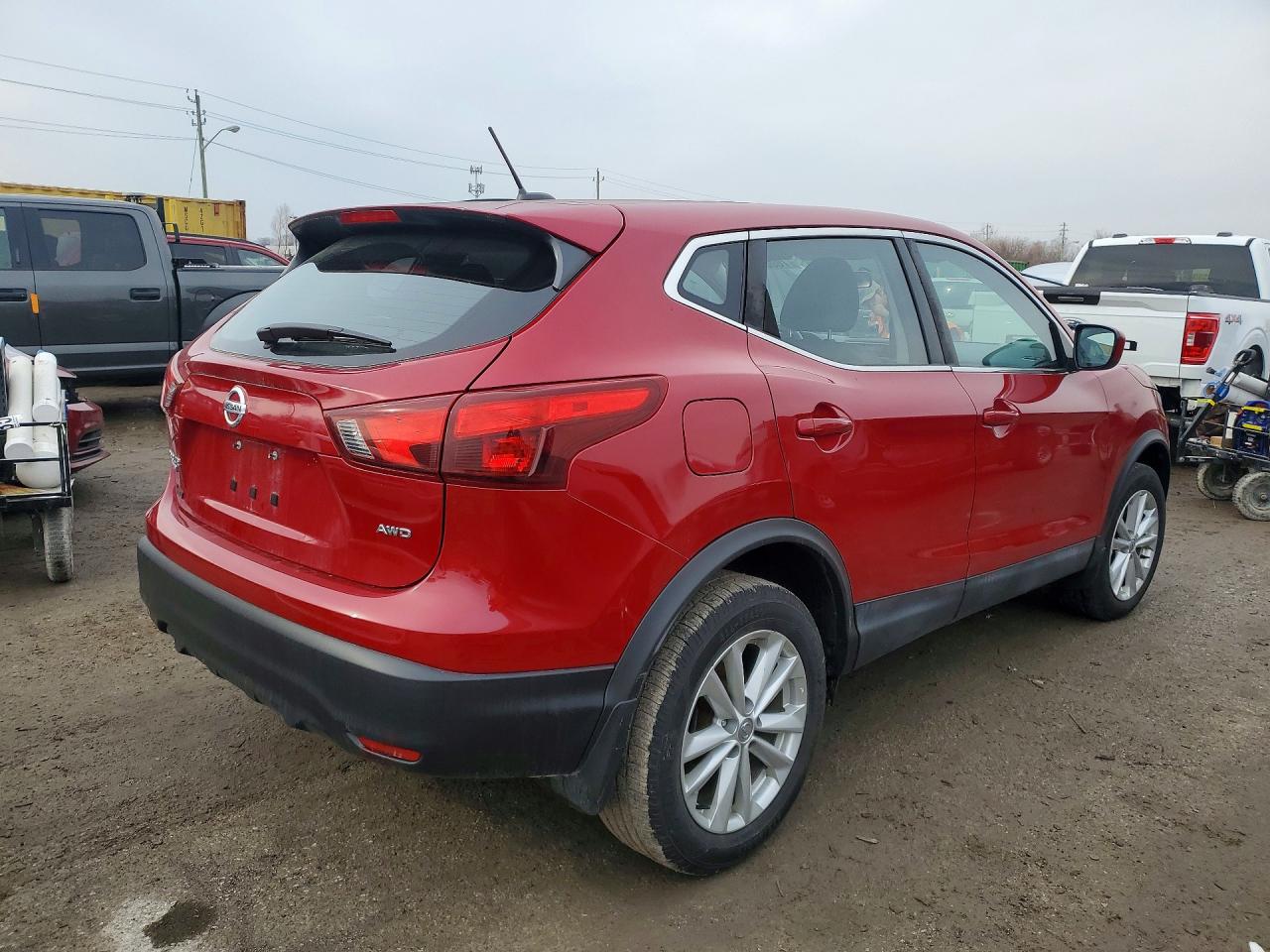 2018 NISSAN ROGUE SPORT S photo 3