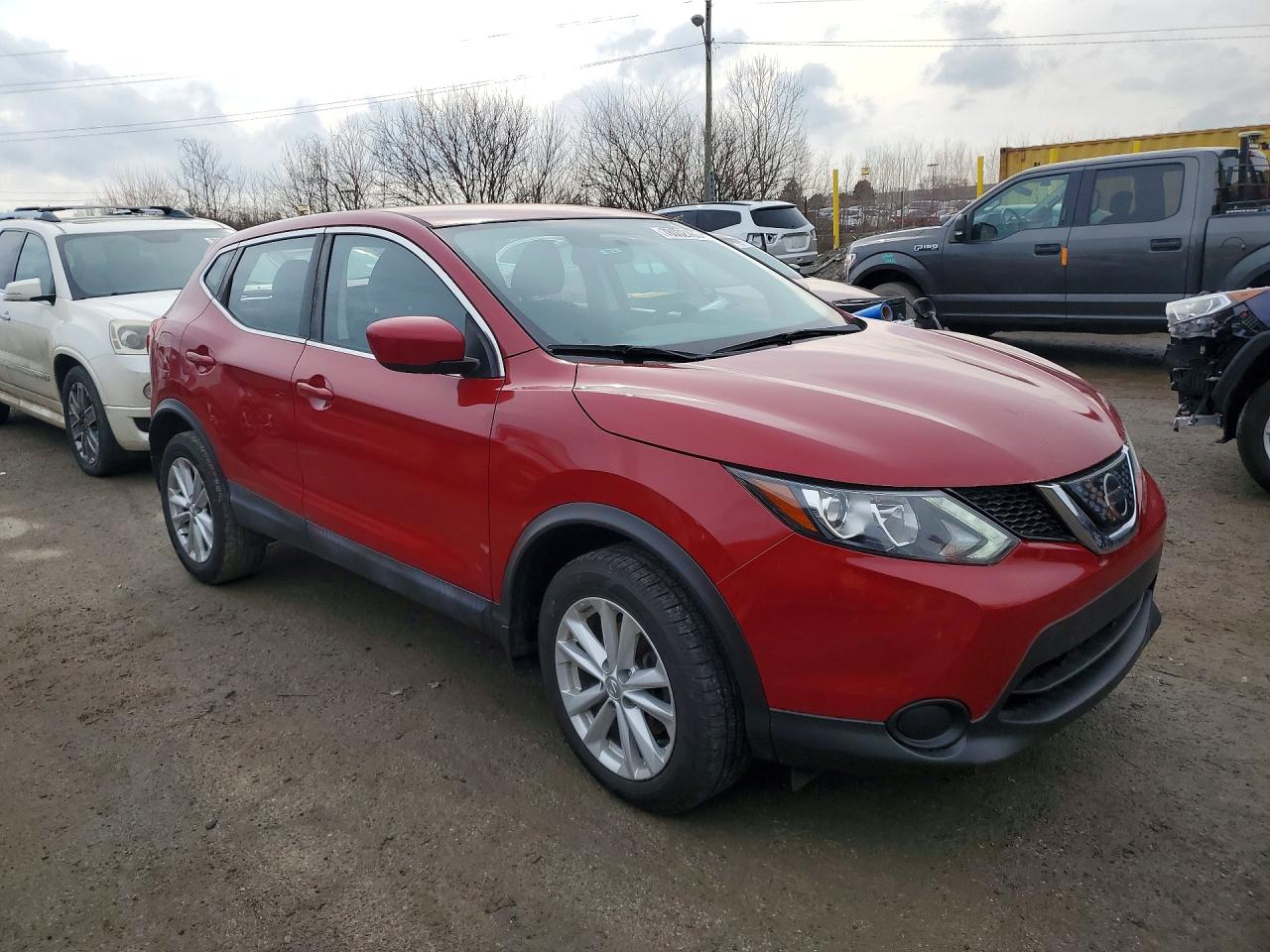 2018 NISSAN ROGUE SPORT S photo 4