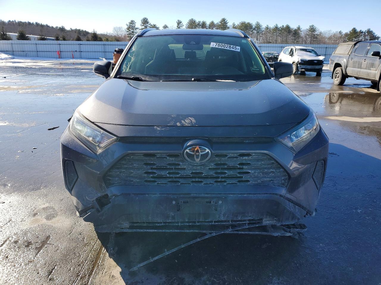 2019 TOYOTA RAV4 LE photo 13