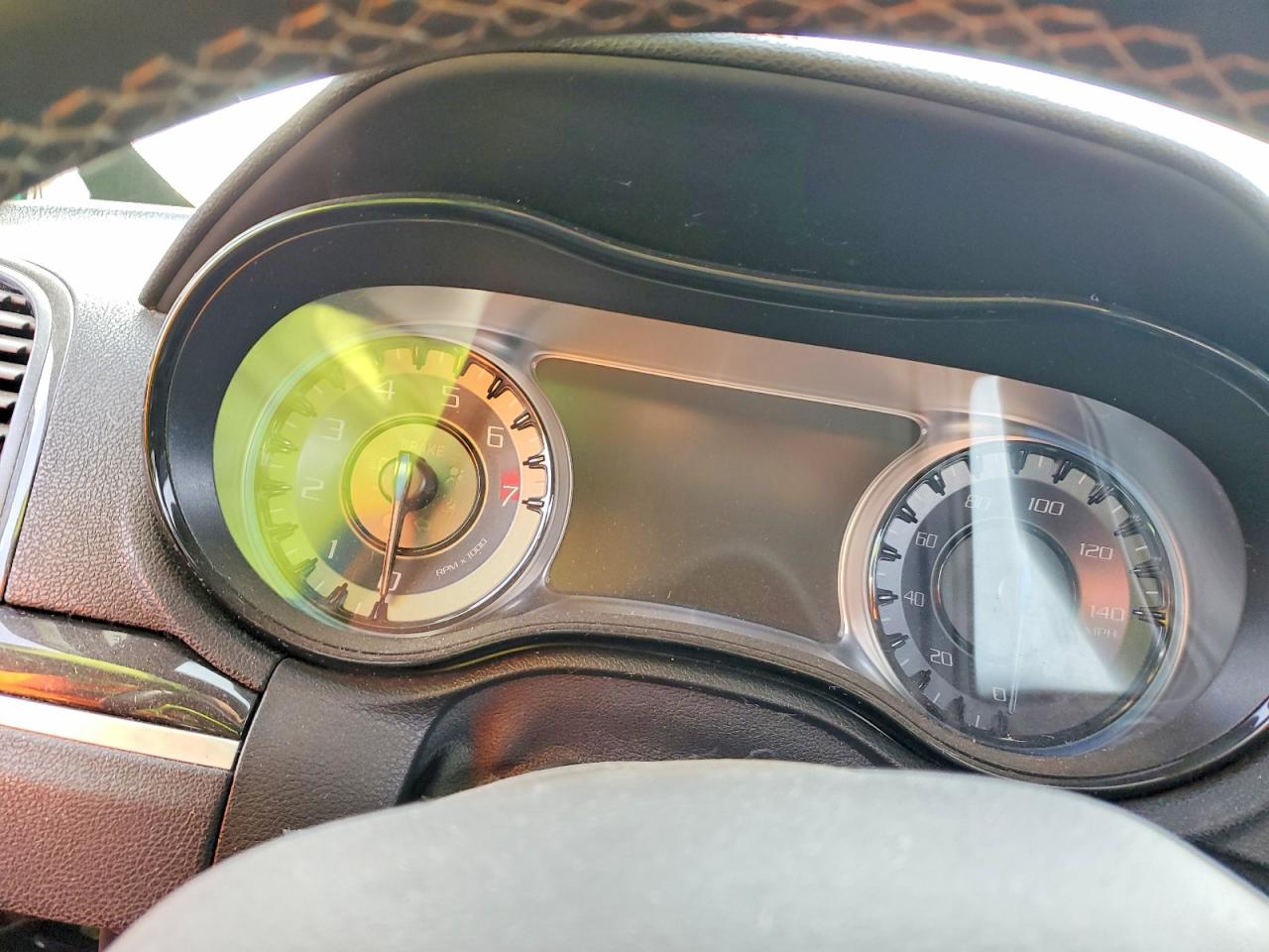 2018 CHRYSLER 300 S photo 17