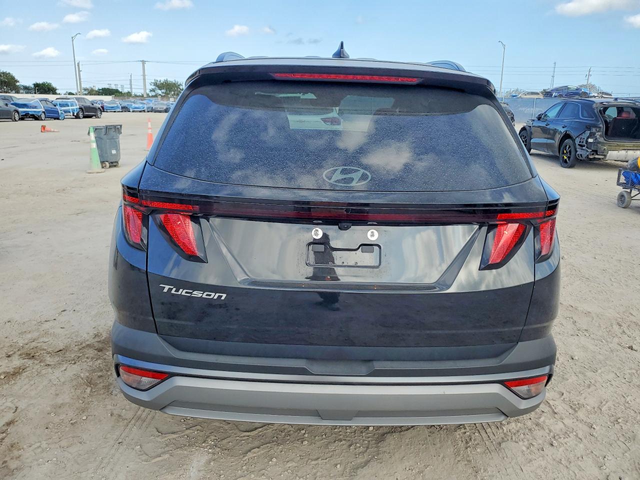 2025 HYUNDAI TUCSON SEL photo 11