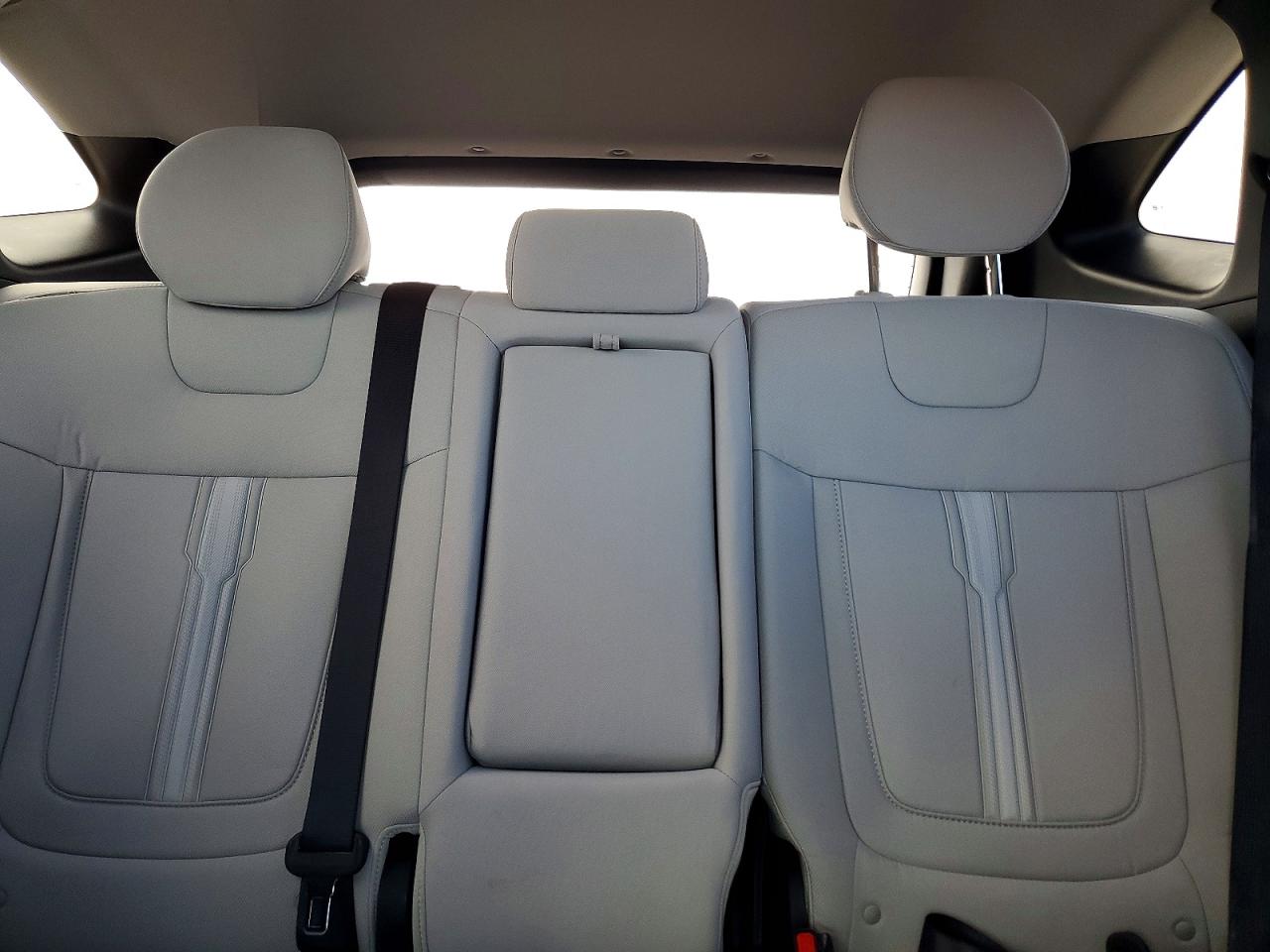 2025 HYUNDAI TUCSON SEL photo 19