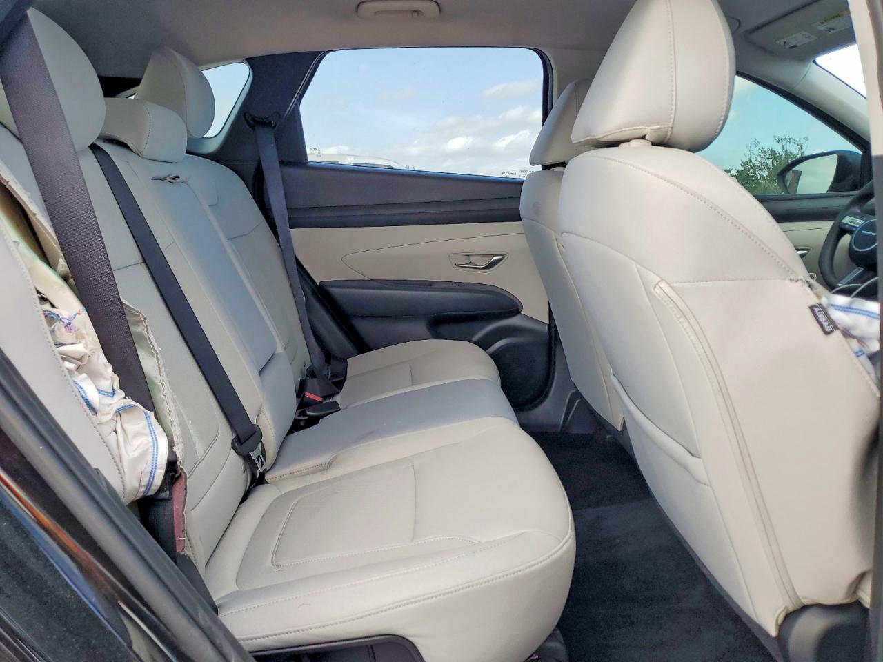 2025 HYUNDAI TUCSON SEL photo 21