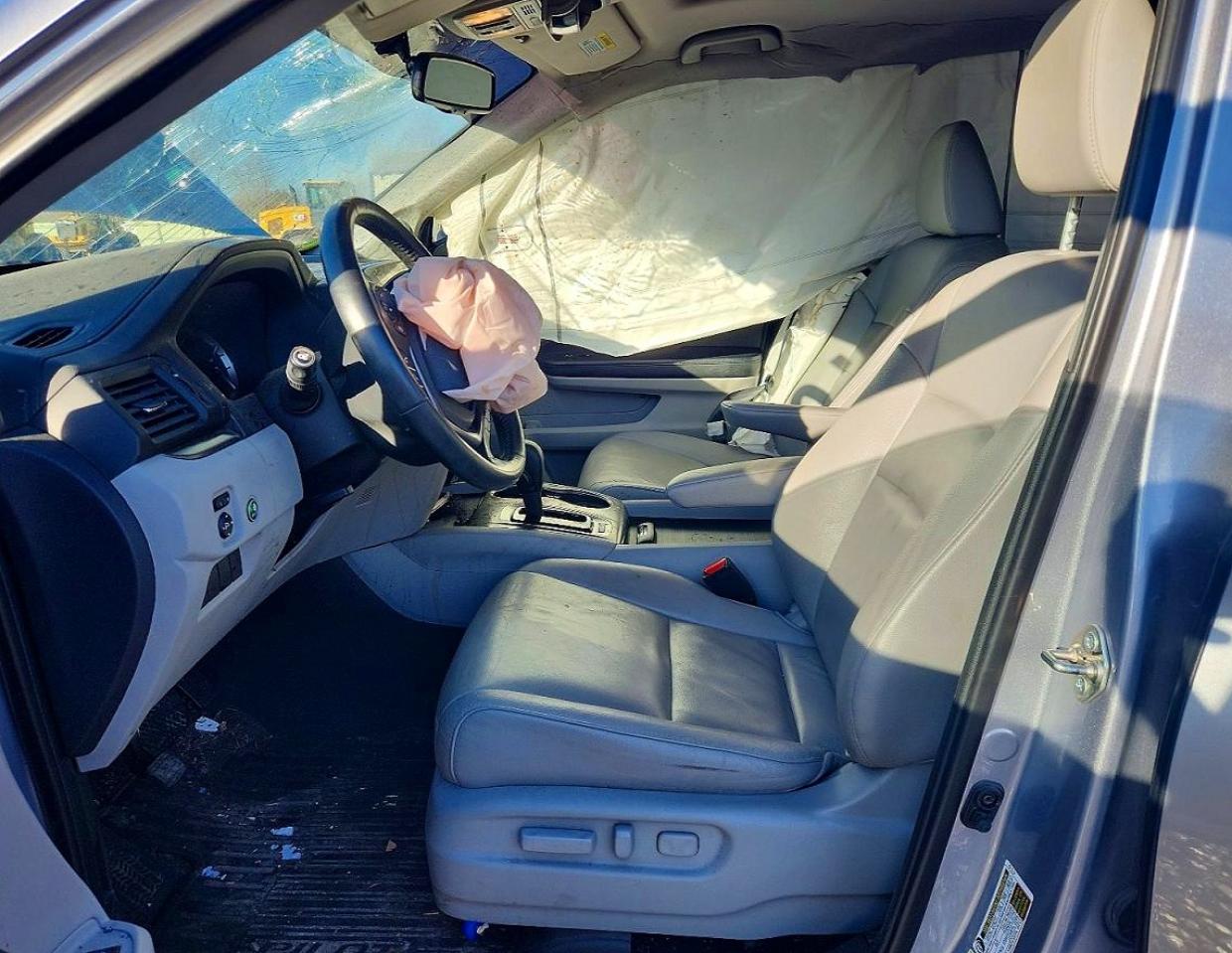 2016 HONDA PILOT EXL photo 7