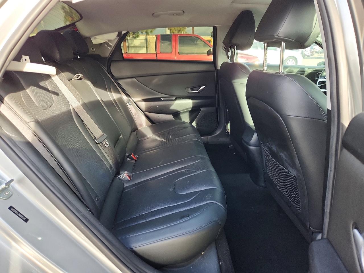 2022 HYUNDAI ELANTRA LIMITED photo 10