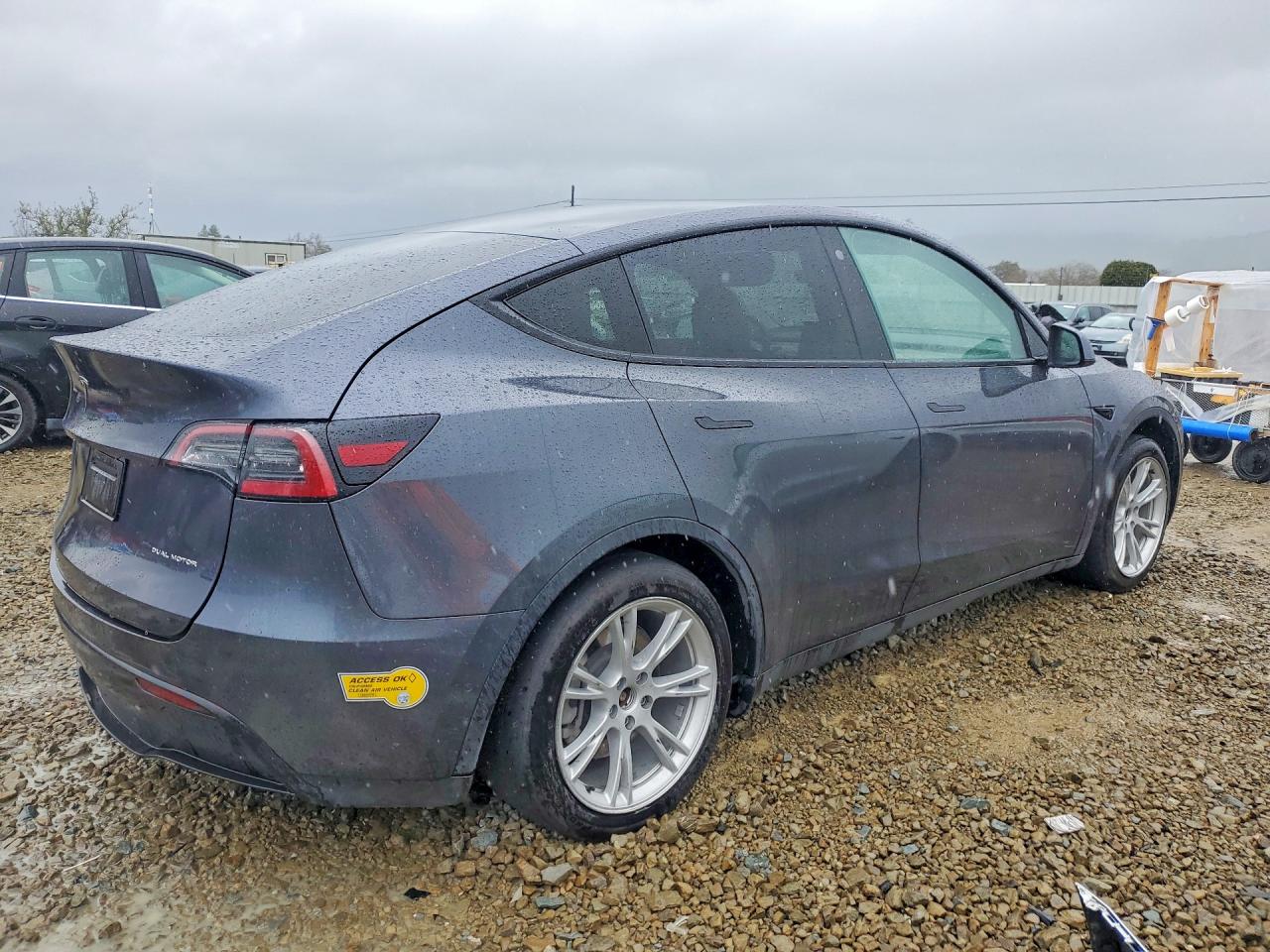 2021 TESLA MODEL Y photo 3