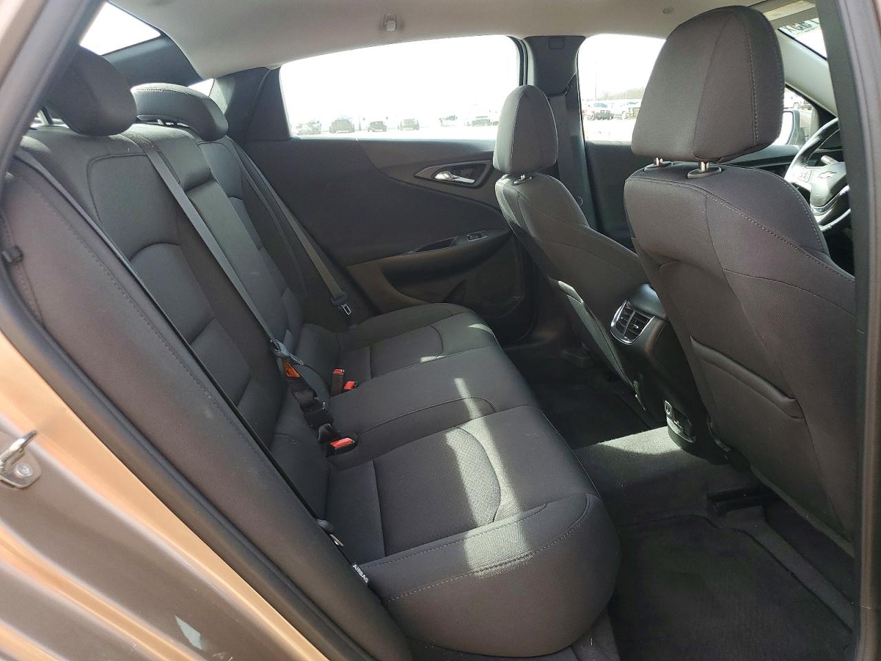 2018 CHEVROLET MALIBU LT photo 19