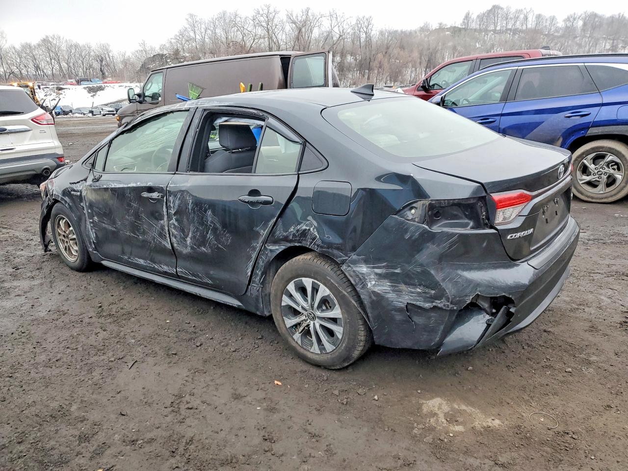 2020 TOYOTA COROLLA photo 3