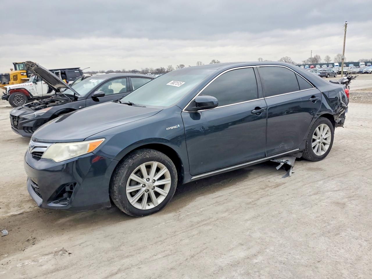 2014 TOYOTA CAMRY
