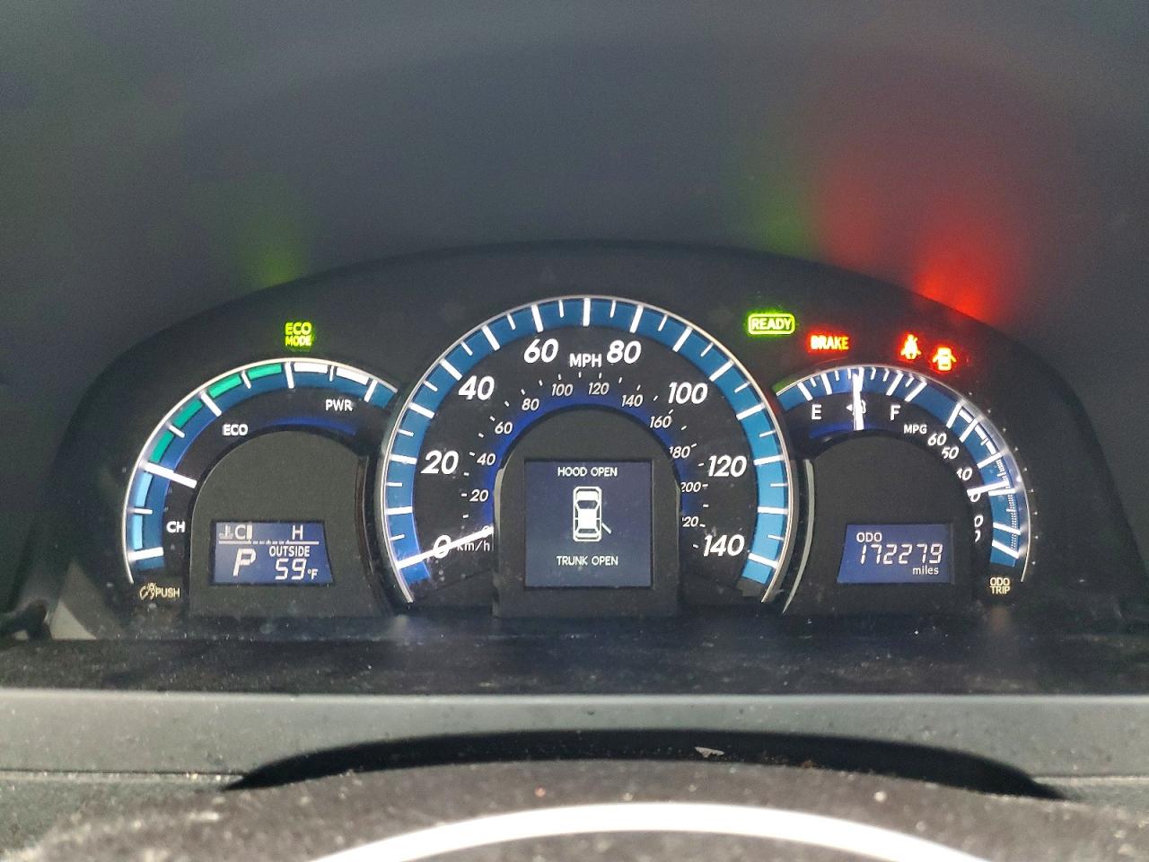 2014 TOYOTA CAMRY HYBRID photo 25