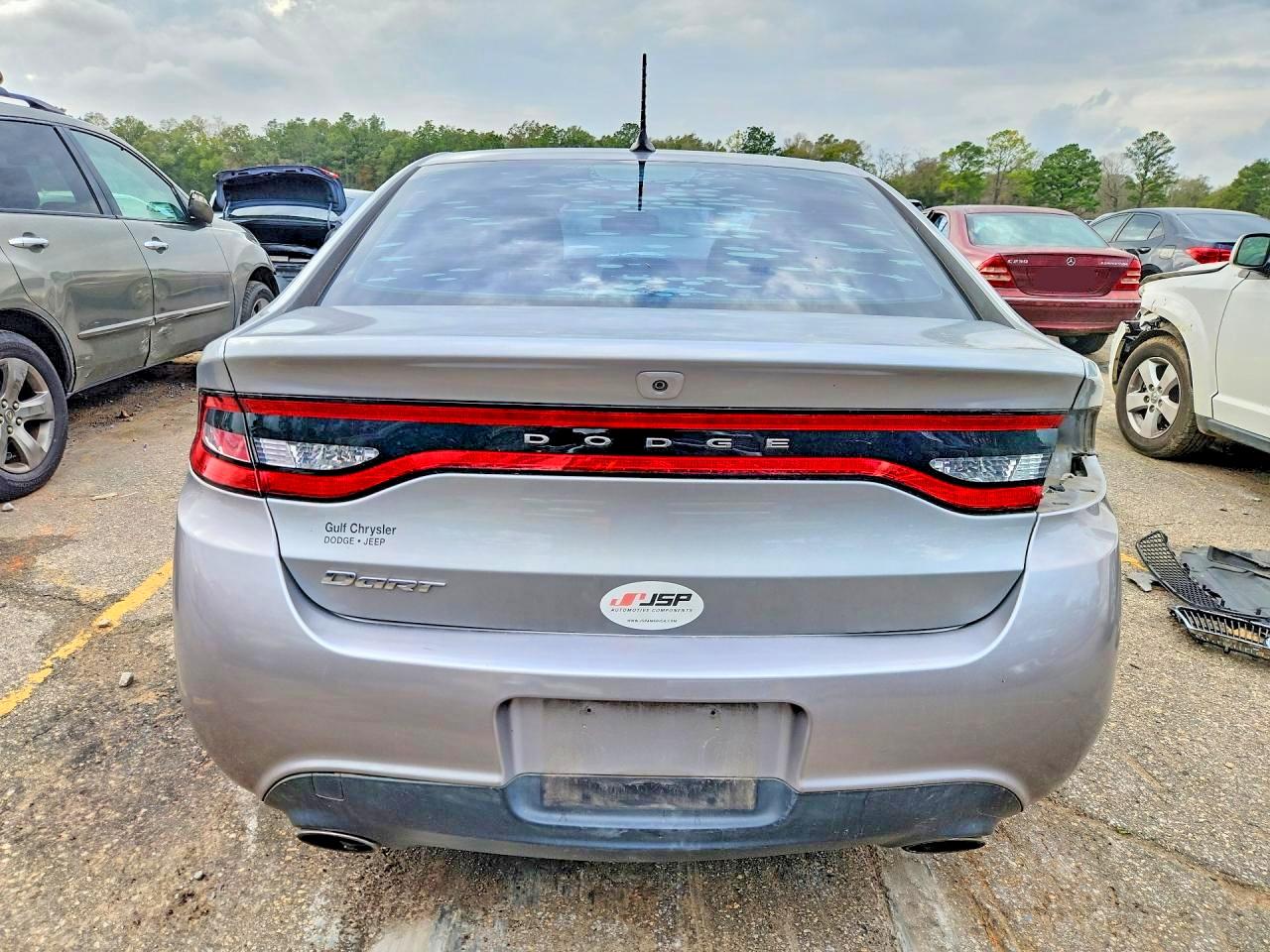 2015 DODGE DART SXT photo 11