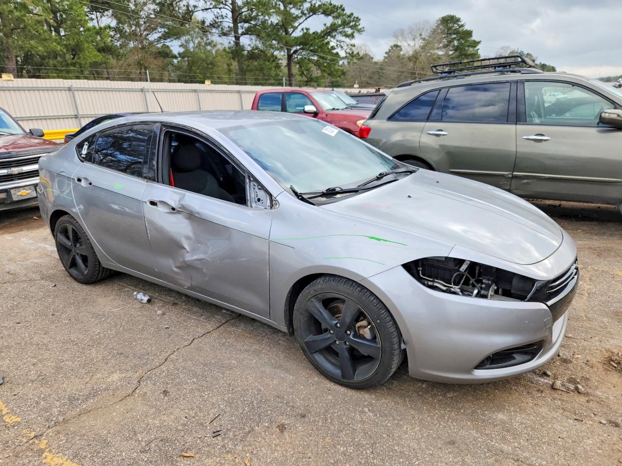 2015 DODGE DART SXT photo 7