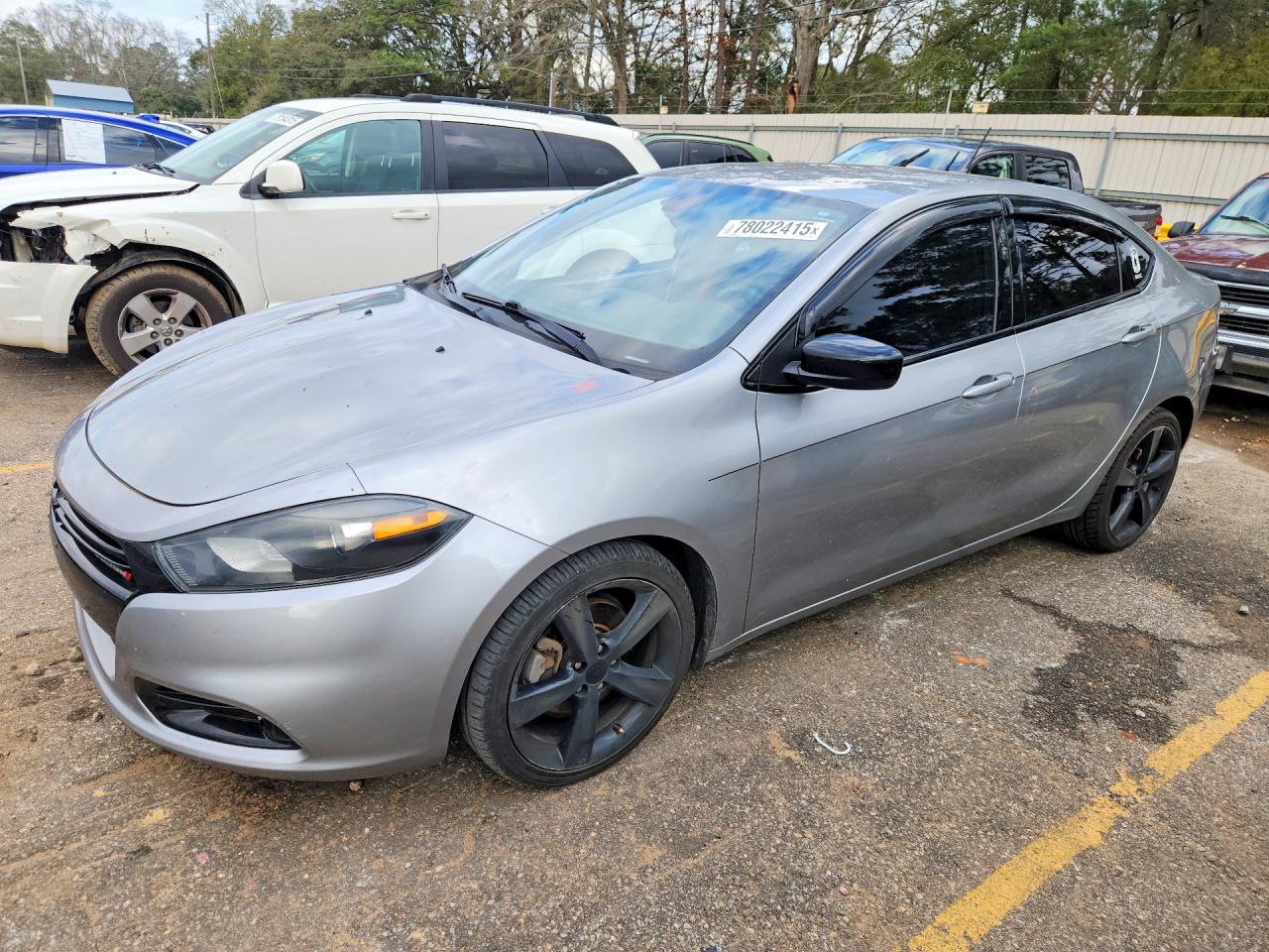 2015 DODGE DART