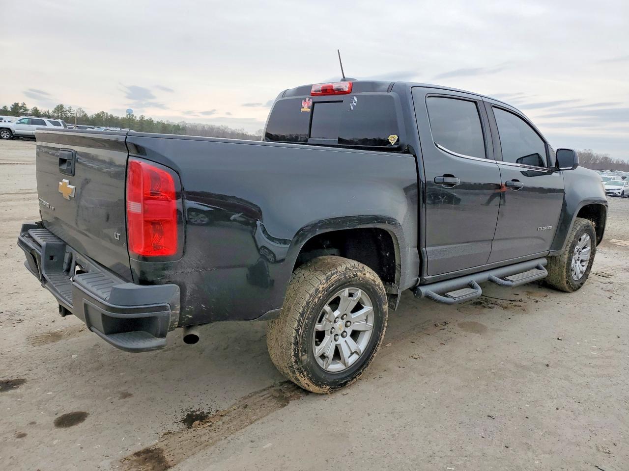 2018 CHEVROLET COLORADO LT photo 3