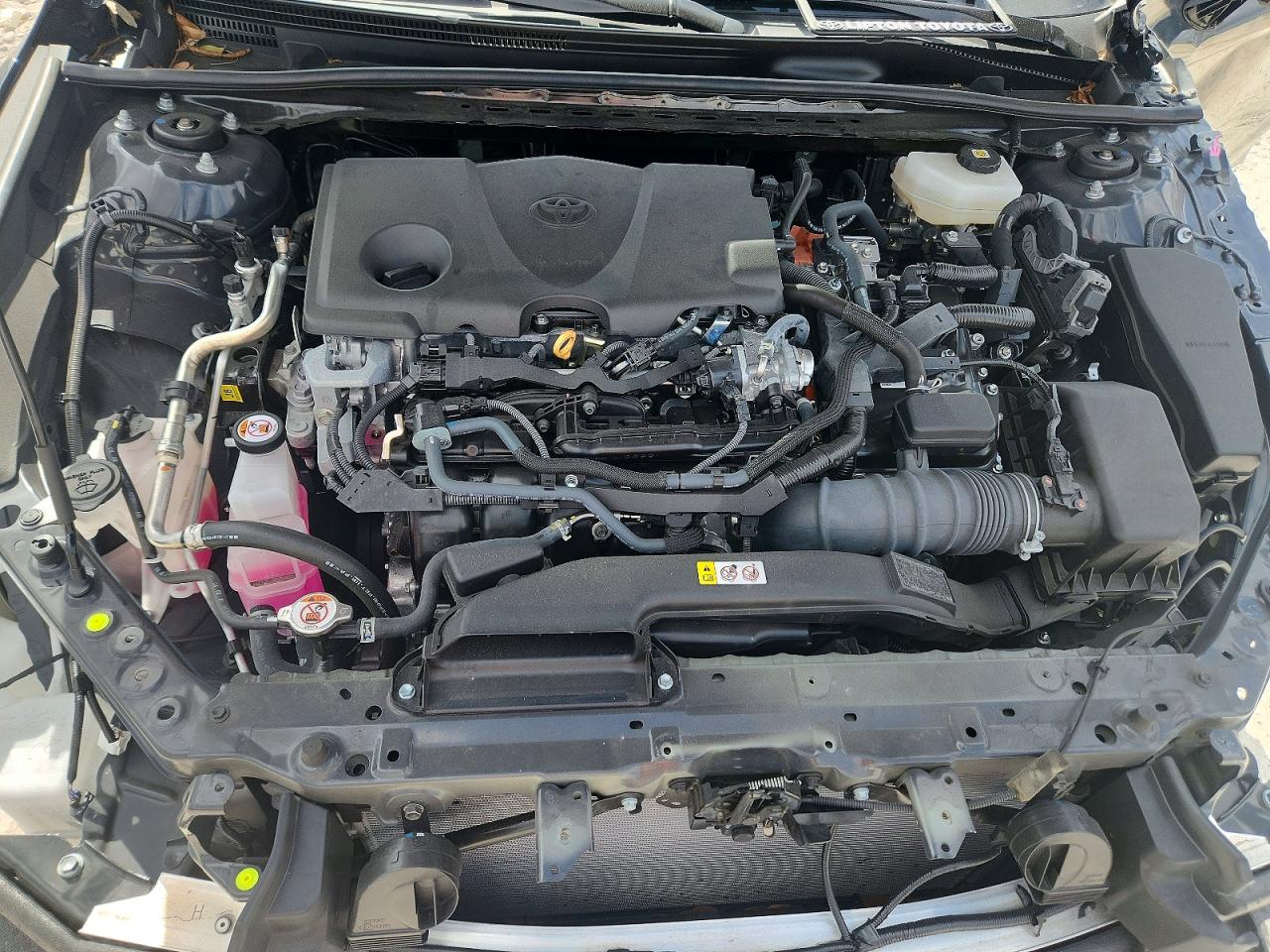 2025 TOYOTA CAMRY SE photo 11