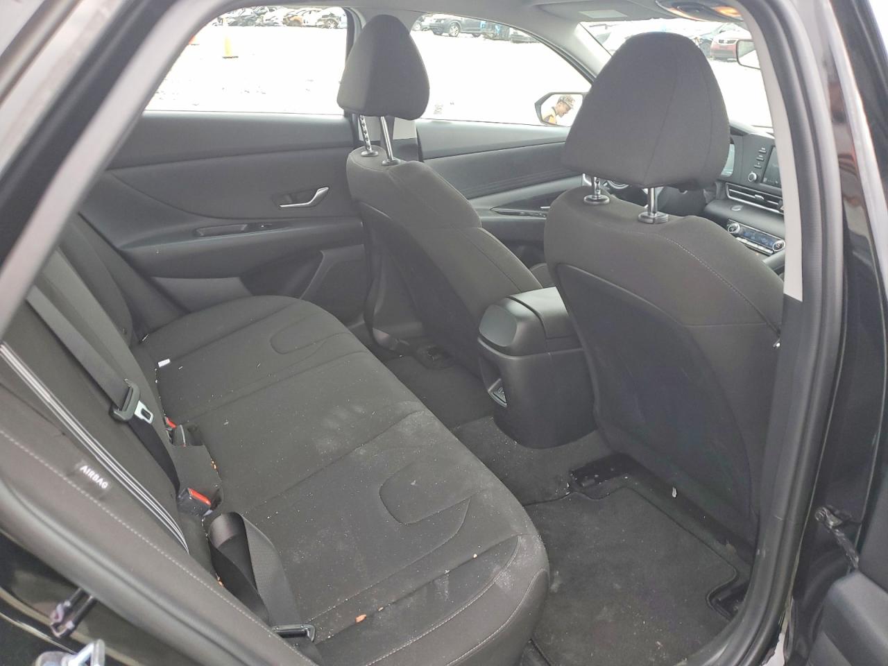 2025 HYUNDAI ELANTRA BLUE photo 19