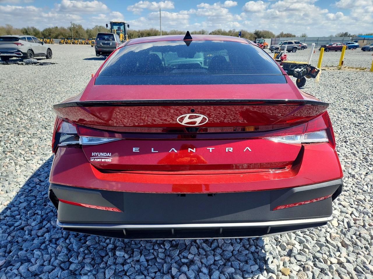 2025 HYUNDAI ELANTRA SEL SPORT photo 6
