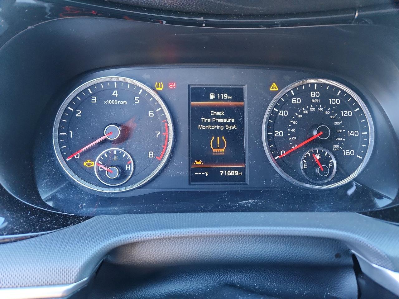 2023 KIA K5 GT LINE photo 9