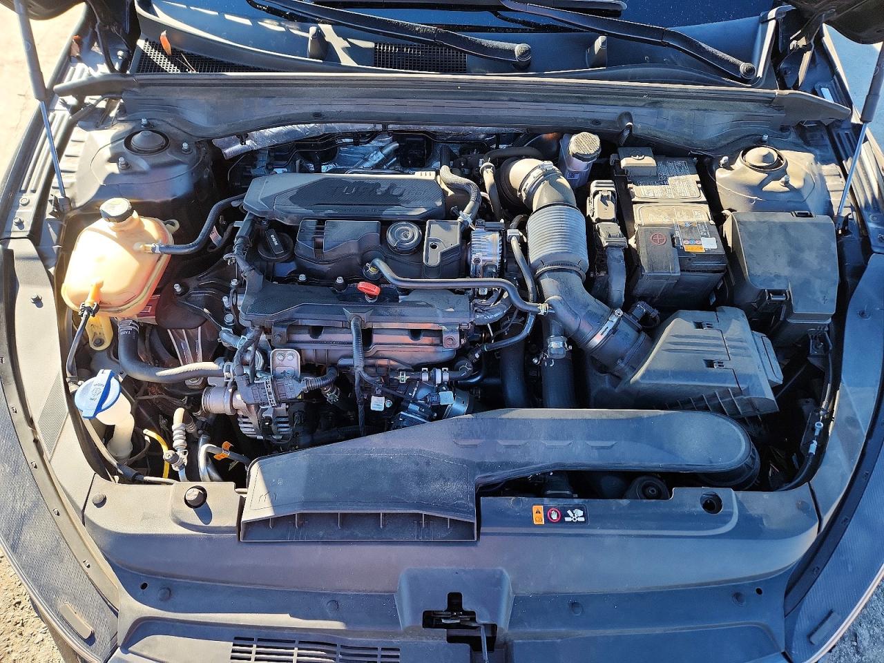 2023 KIA K5 GT LINE photo 11