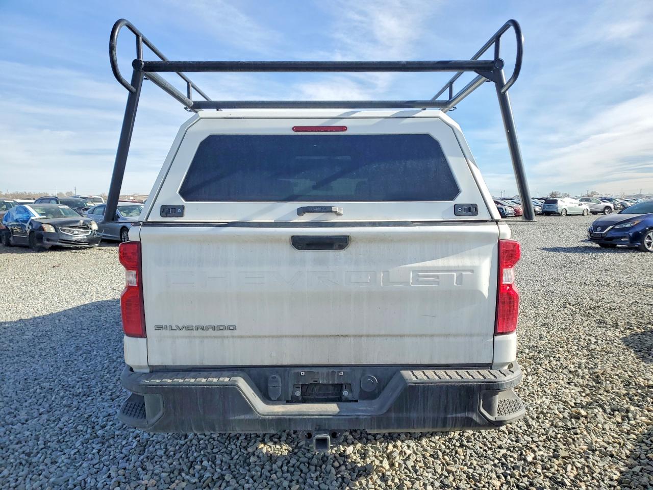 2024 CHEVROLET SILVERADO K1500 photo 6