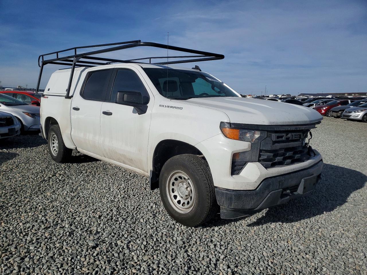 2024 CHEVROLET SILVERADO K1500 photo 4