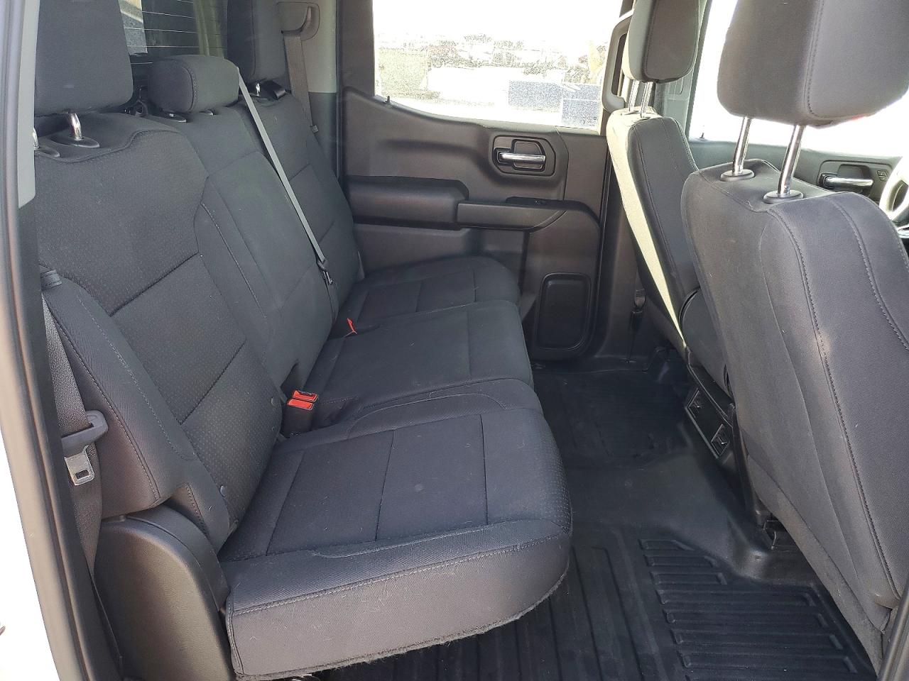 2024 CHEVROLET SILVERADO K1500 photo 10