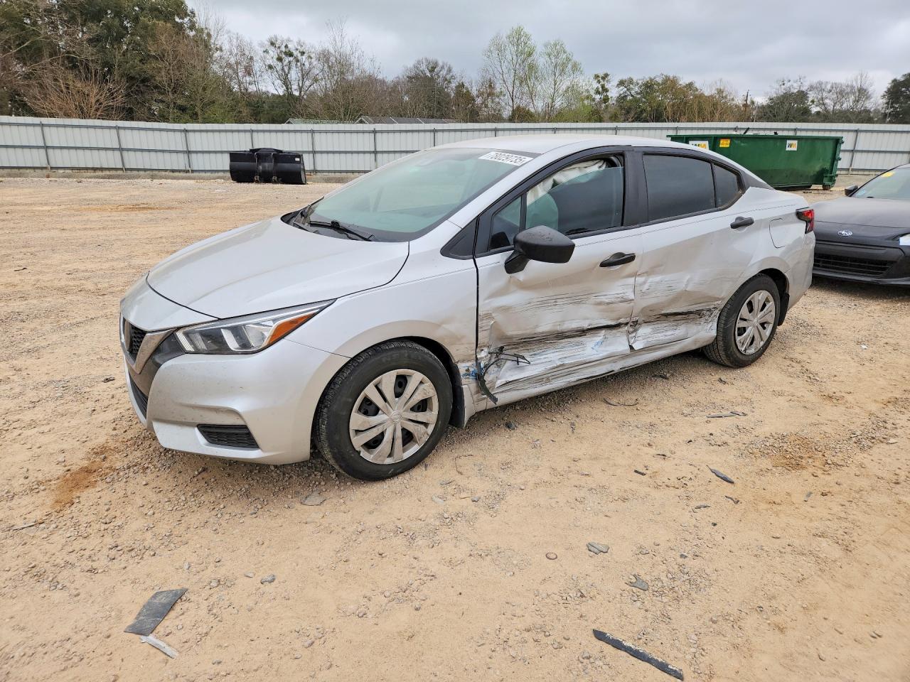 2020 NISSAN VERSA