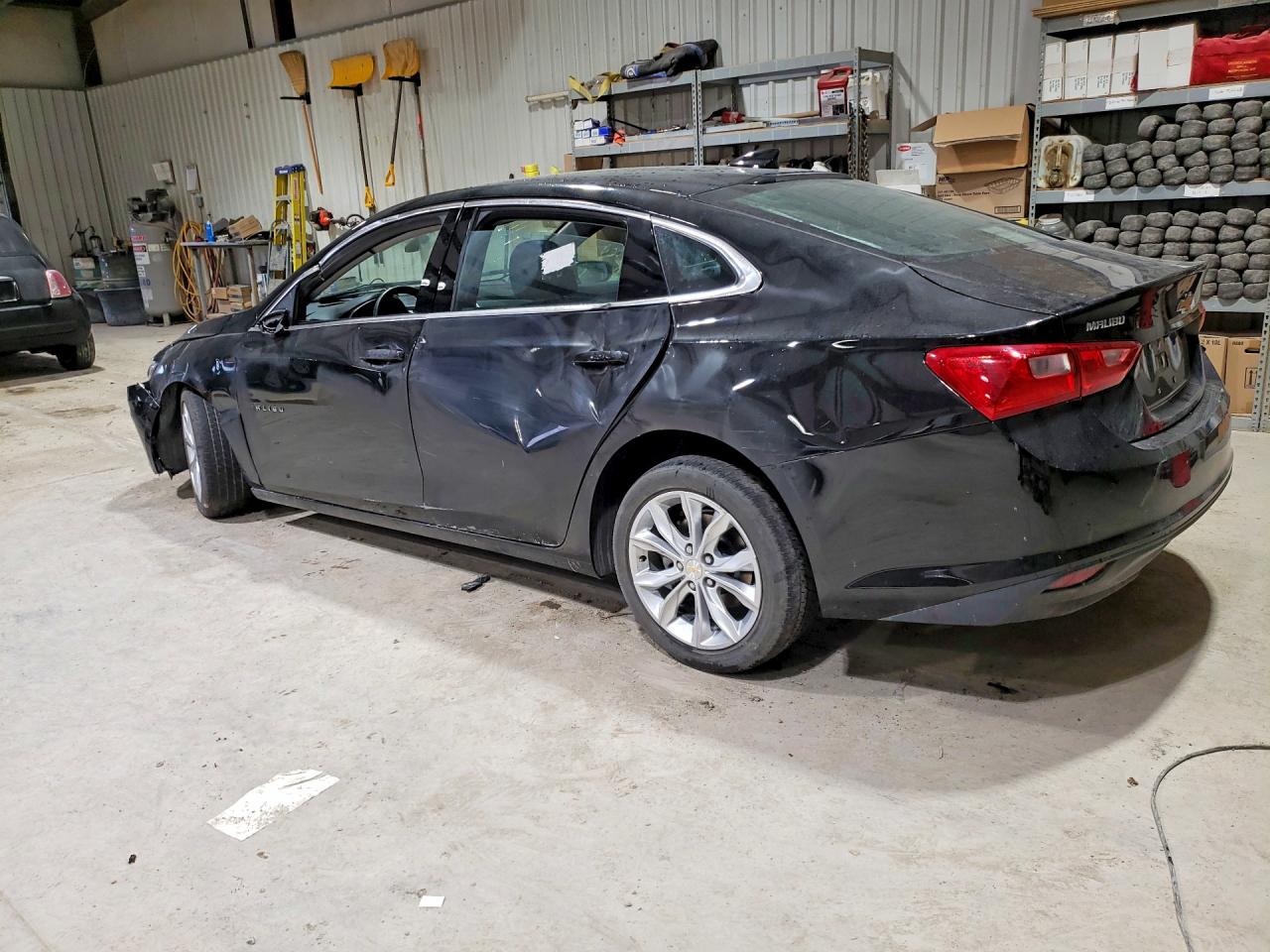 2025 CHEVROLET MALIBU LT photo 3