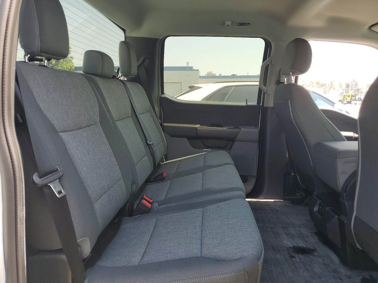 2025 FORD F150 XL photo 18
