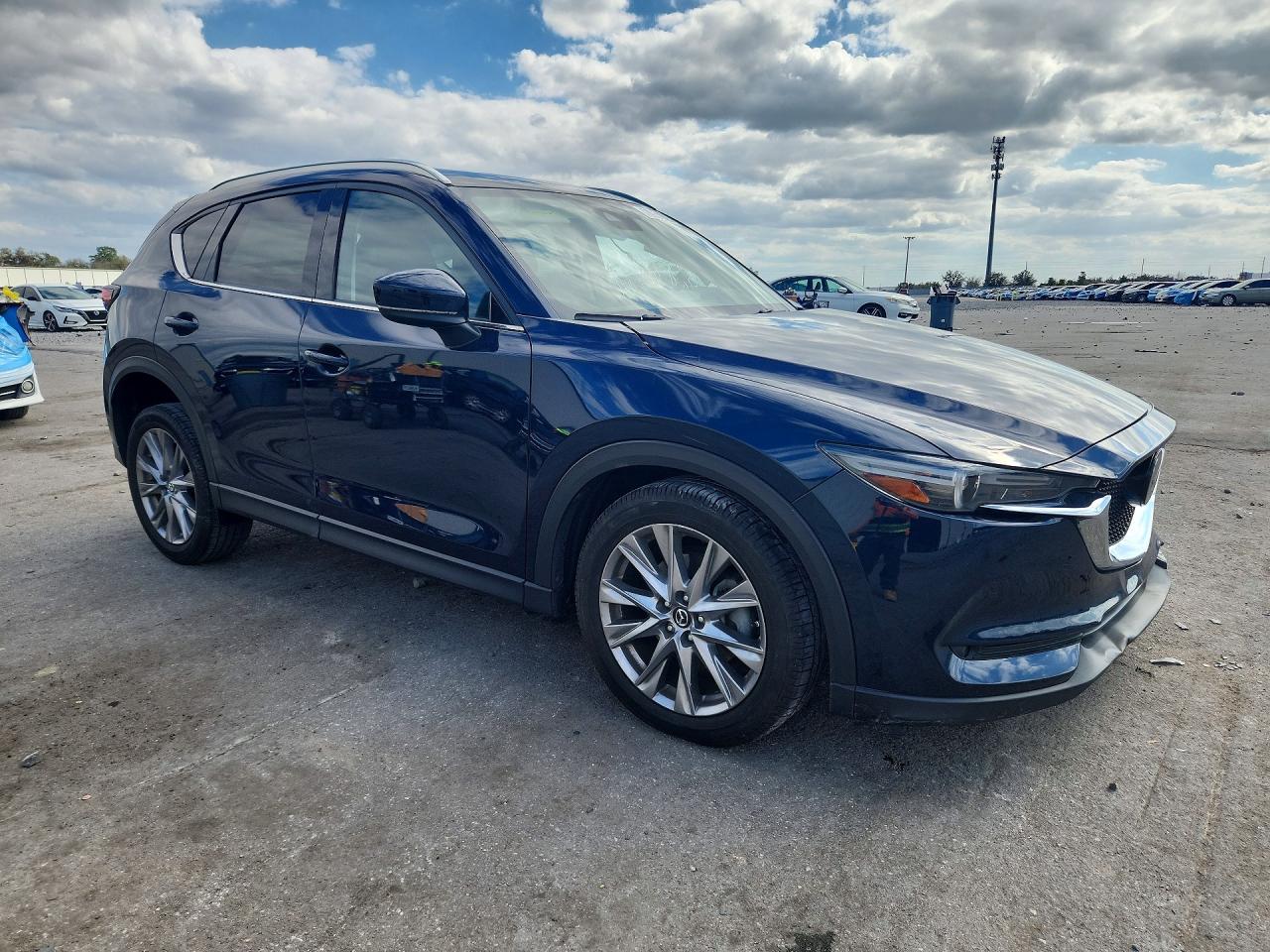 2020 MAZDA CX-5 GRAND TOURING RESERVE photo 10