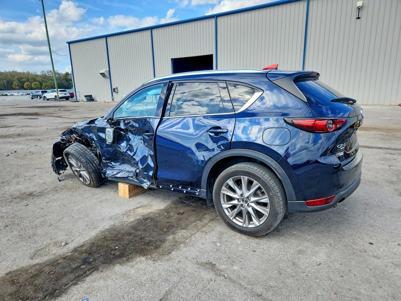 2020 MAZDA CX-5 GRAND TOURING RESERVE photo 4