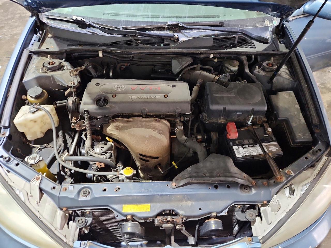 2002 TOYOTA CAMRY LE photo 21
