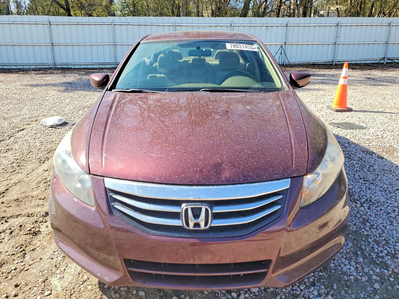2010 HONDA ACCORD LX photo 9