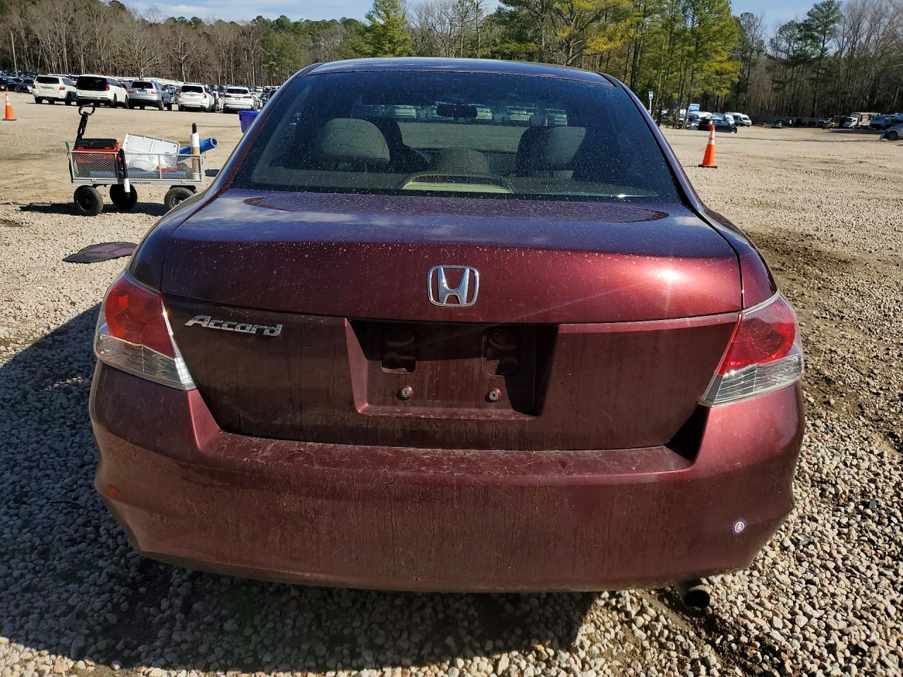 2010 HONDA ACCORD LX photo 11
