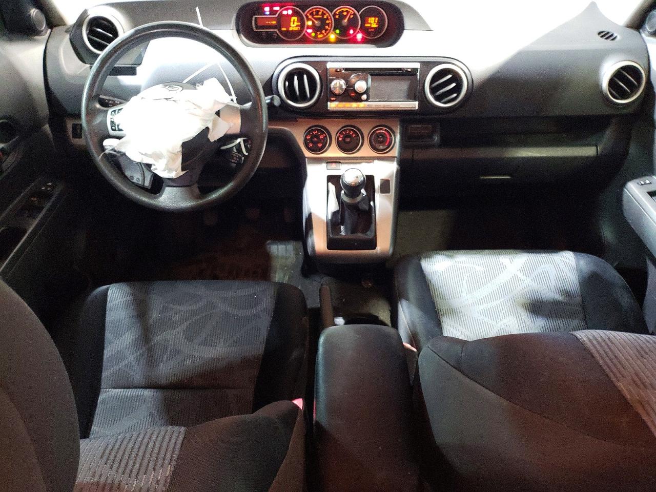 2011 TOYOTA SCION XB photo 15