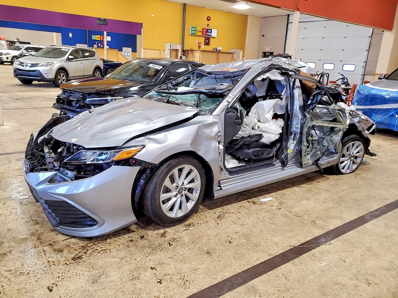 2022 TOYOTA CAMRY