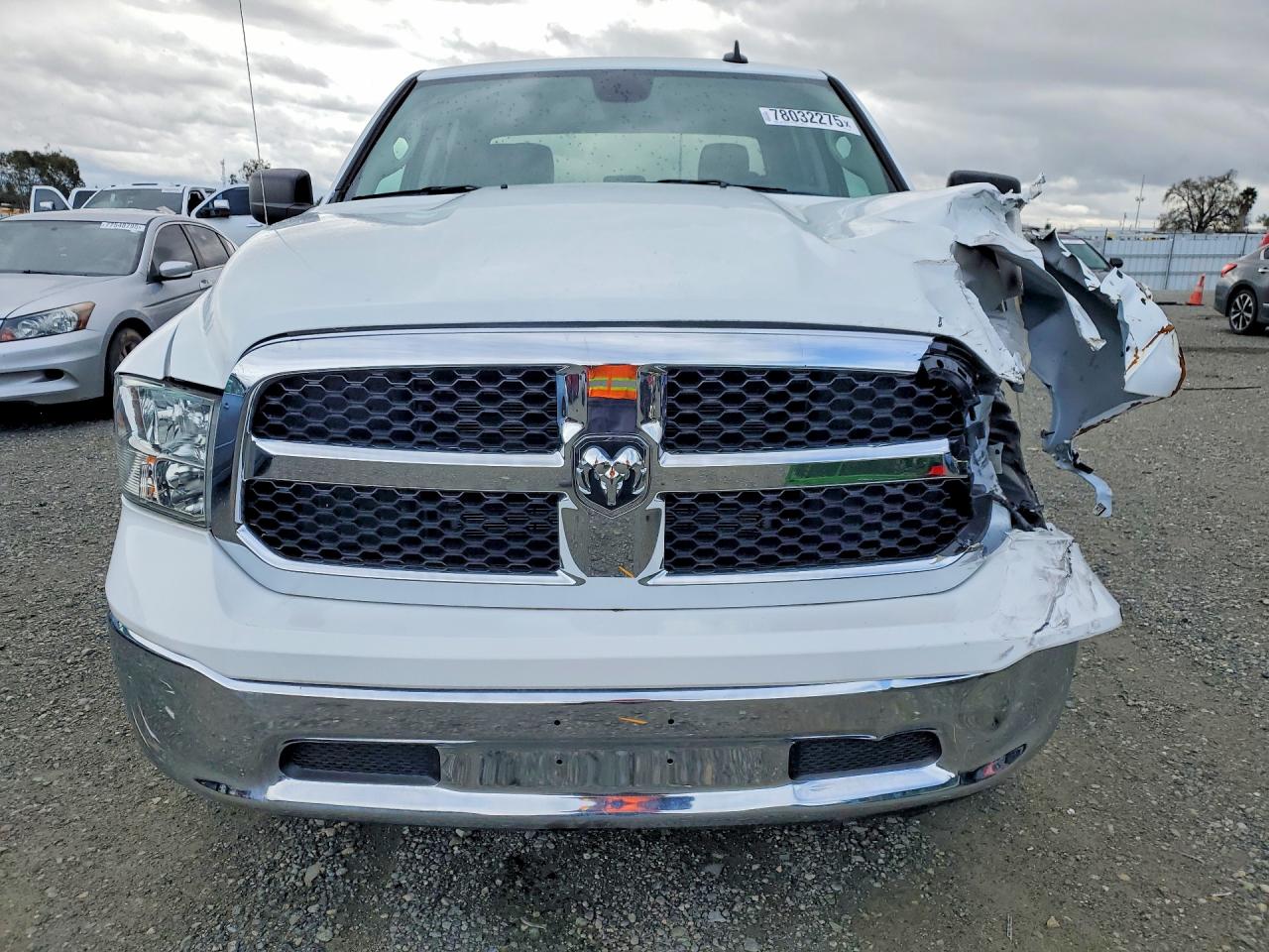 2023 RAM 1500 CLASSIC SLT photo 9
