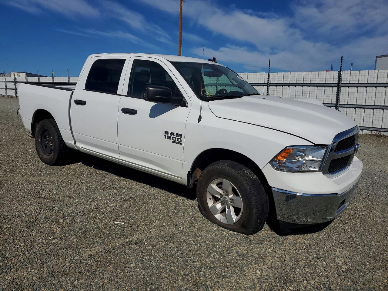 2023 RAM 1500 CLASSIC SLT photo 7