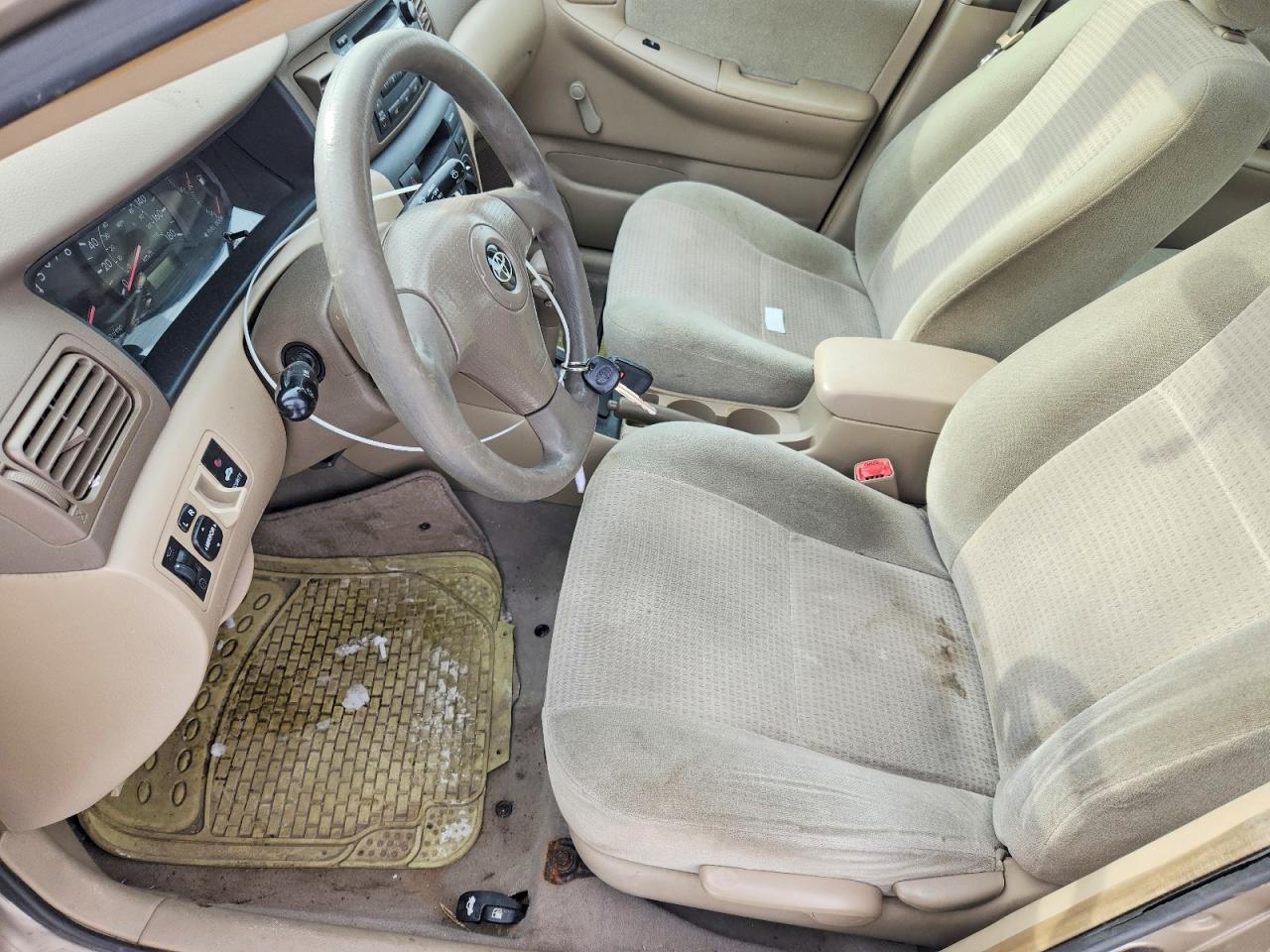 2005 TOYOTA COROLLA CE photo 7