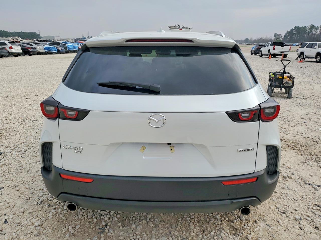 2025 MAZDA CX-50 photo 6